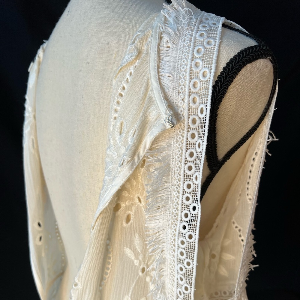 Storee Cream Top Open Back - Picture 7 of 14